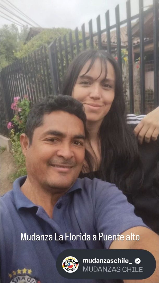 Instagram post from mudanzaschile_. This post is in position 2.